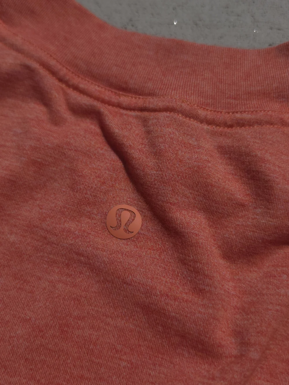 Lululemon Cates Tee Orange Boxy Cropped Short Sleeve T-shirt Top Womens Sz 4